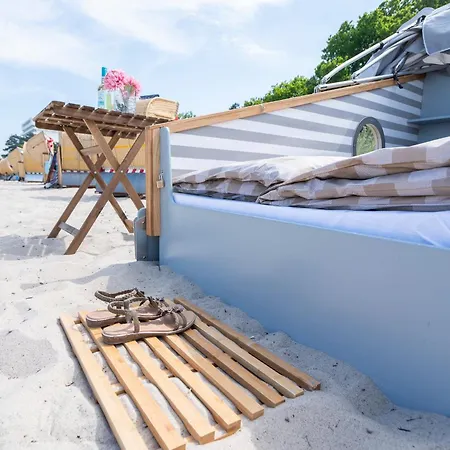 Schlafstrandkorb Nr 8 Luxury tent Timmendorfer Strand