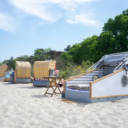 Schlafstrandkorb Nr 8 Luxury tent Timmendorfer Strand